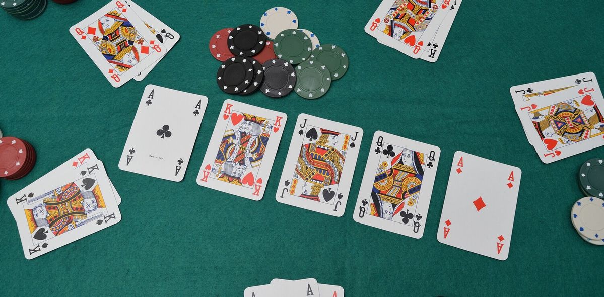 228slotsph کیسینو میں پوکر گیمز